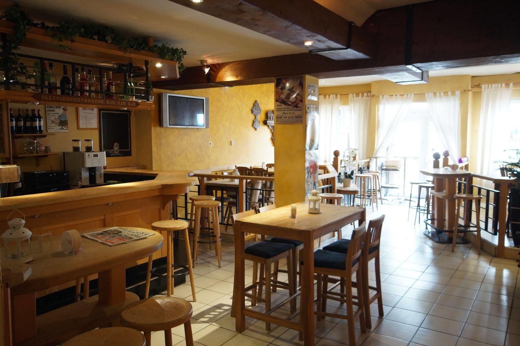 Zum Alten Brauhaus แคร์เพิน ภายนอก รูปภาพ